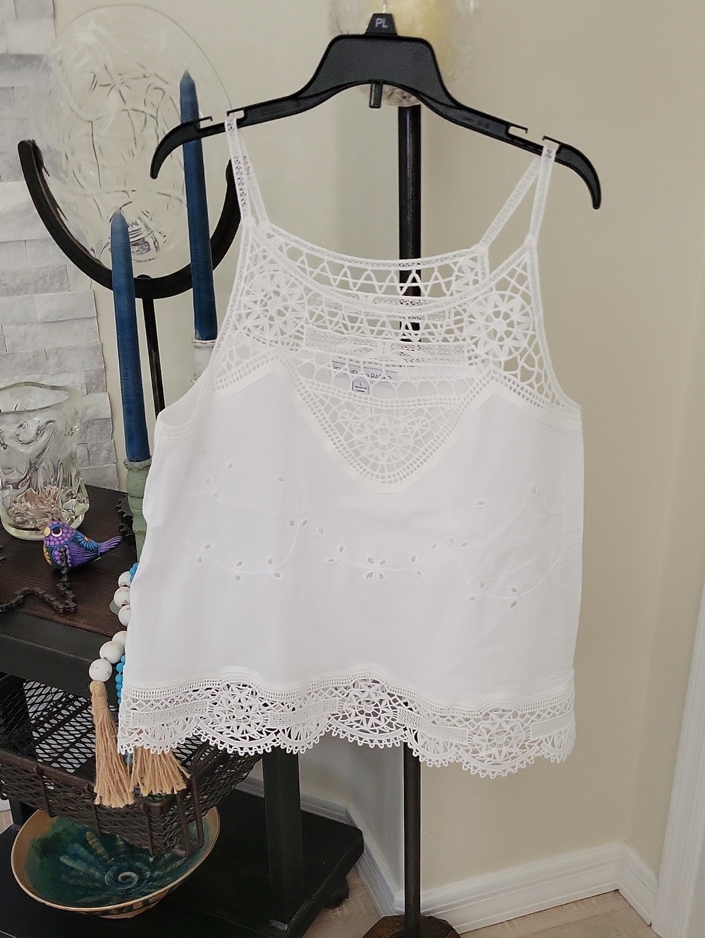 Women's White Lace Crochet-Trim Camisole